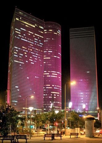 1 октября 2007 года в 17 часов 30 минут 