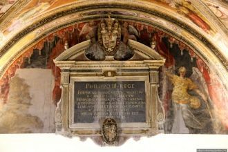 Некогда эта комната служила трапезной мо