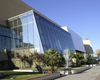 Здание огромно: 35 тысяч квадратных метр