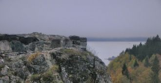 Вид с холма, на котором расположен Замок