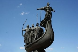 Памятник основателям Киева является симв