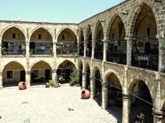 При постройке постоялого двора учитывали