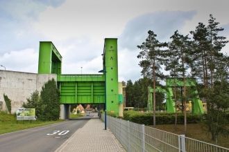 Однако строительство откладывалось во вр