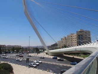 Нужно признать что с этим Саньтьяго спра