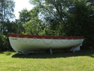 Одна из шлюпок с парома 