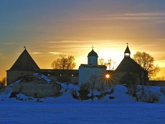 Староладожская крепость зимой