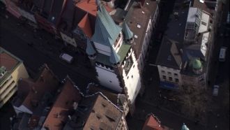 Ворота были повышены в три раза — с 22 д