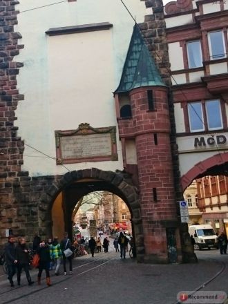 От этого периода в центре города сохрани