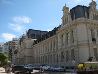 Знатоки отмечают, что в дизайне дворца м