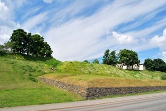 В ней и сейчас кипит жизнь, а когда-то о