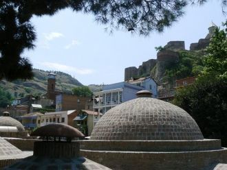 Температура этих источников до 37°, то о