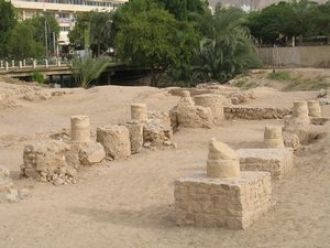 На месте древней Айлы до сих пор проводя