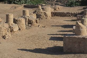 Остатки мечети Айлы. Считается, что это 