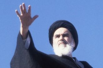 Уже в старости Хомейни принял руководств