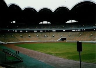 Трибуны «Рунгнадо» накрывает лепесткообр