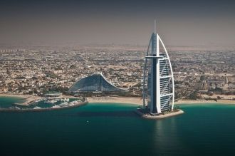 Панорама Дубаи с Бурдж-эль-Араб