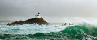 Маяк Тевеннек находится находится недале