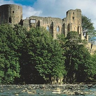 В 1626 году замок Барнард (а также замок