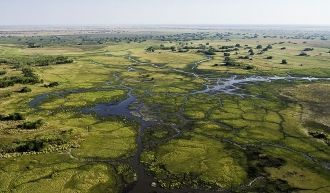 Местные реки, включая огромное водохрани