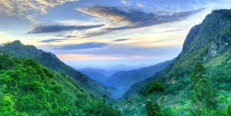 Это совершенно необычный и красивейший п