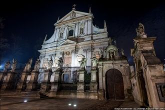 Костёл Петра и Павла, вечерняя подсветка