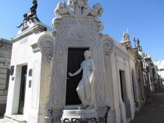 За полтора века это место обросло легенд