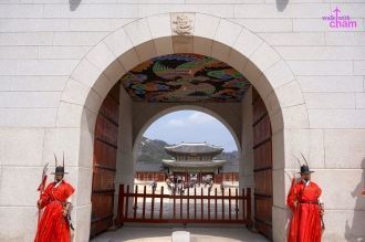 Присмотритесь к узорам на перекрытиях тр