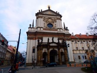 Первоначально на башне размещалось два н