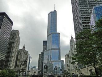 Помимо всего этого в Башне Трампа есть з