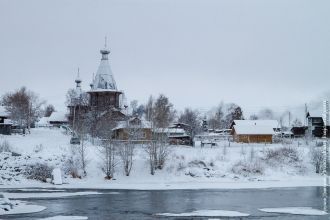 Успенский собор в г. Кемь зимой.