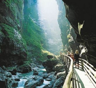 Добраться к ущелью можно только через ос