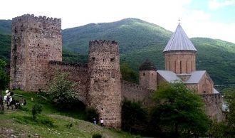 Крепость Ананури