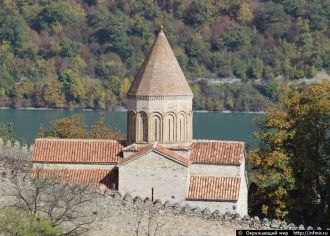 Спасская церковь в крепости Ананури