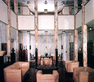 Созданный ими дворец выдержан в единой к