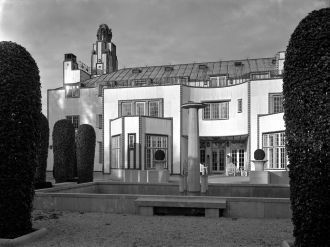 Стокле знал толк в искусстве, особенно е