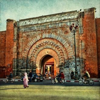 Со времен башни были разрушены, и получи