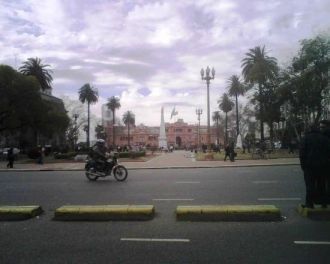 Вскоре губернатор выкупил землю у них и 