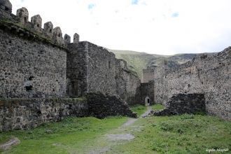 Крепость Хертвиси. Вид внутри замка.