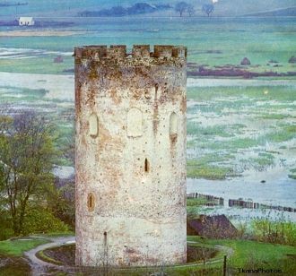 Каменецкая или Белая вежа - причина назв