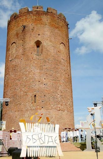 Силуэт Каменецкой башни – один из самых 