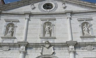 Однако, несмотря на выгодные условия и у