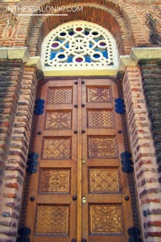 Первоначально был католическим монастыре