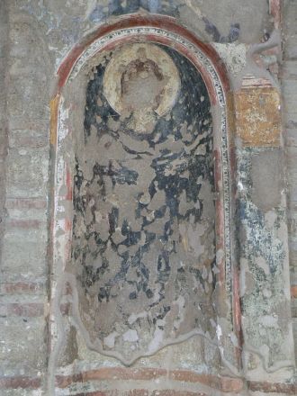 Ярко выражены сцены, несущие эмоциональн