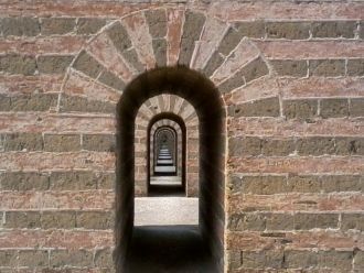 Водопровод начинается от горы Табурно в 