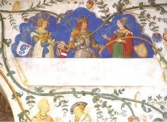 На стенах великолепного парадного зала Г