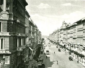 Главная улица будапештского района Терез