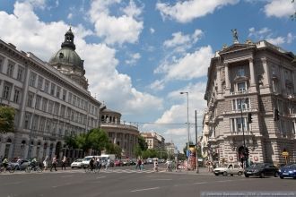 На проспекте поселились многие достоприм