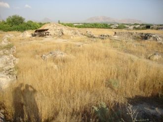 Руины большого дворца католикоса, возвед