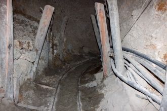 Единственное новшество - вместо кирок ис