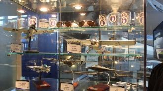 Музей и магазин Космоса и Авиации в Сан 